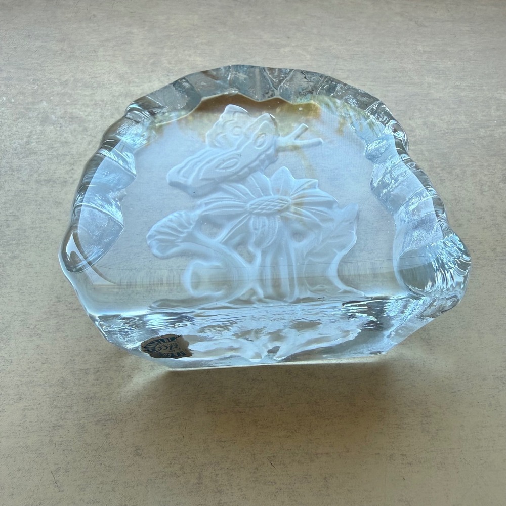 Price Import Crystal Butterfly Flower Paperweight Frosted Glass 4in ReadDescript - Picture 8 of 16